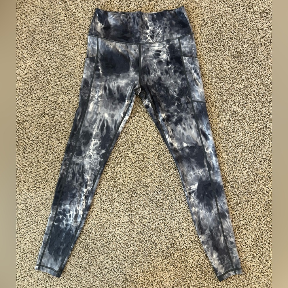 ZYIA Black and Gray Tie-Dye Leggings